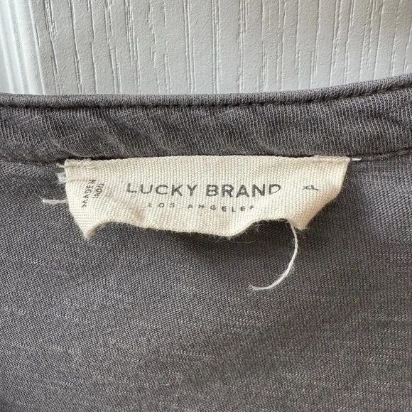 Lucky Brand Gray Sleeveless Tank Top - Picture 2 of 3